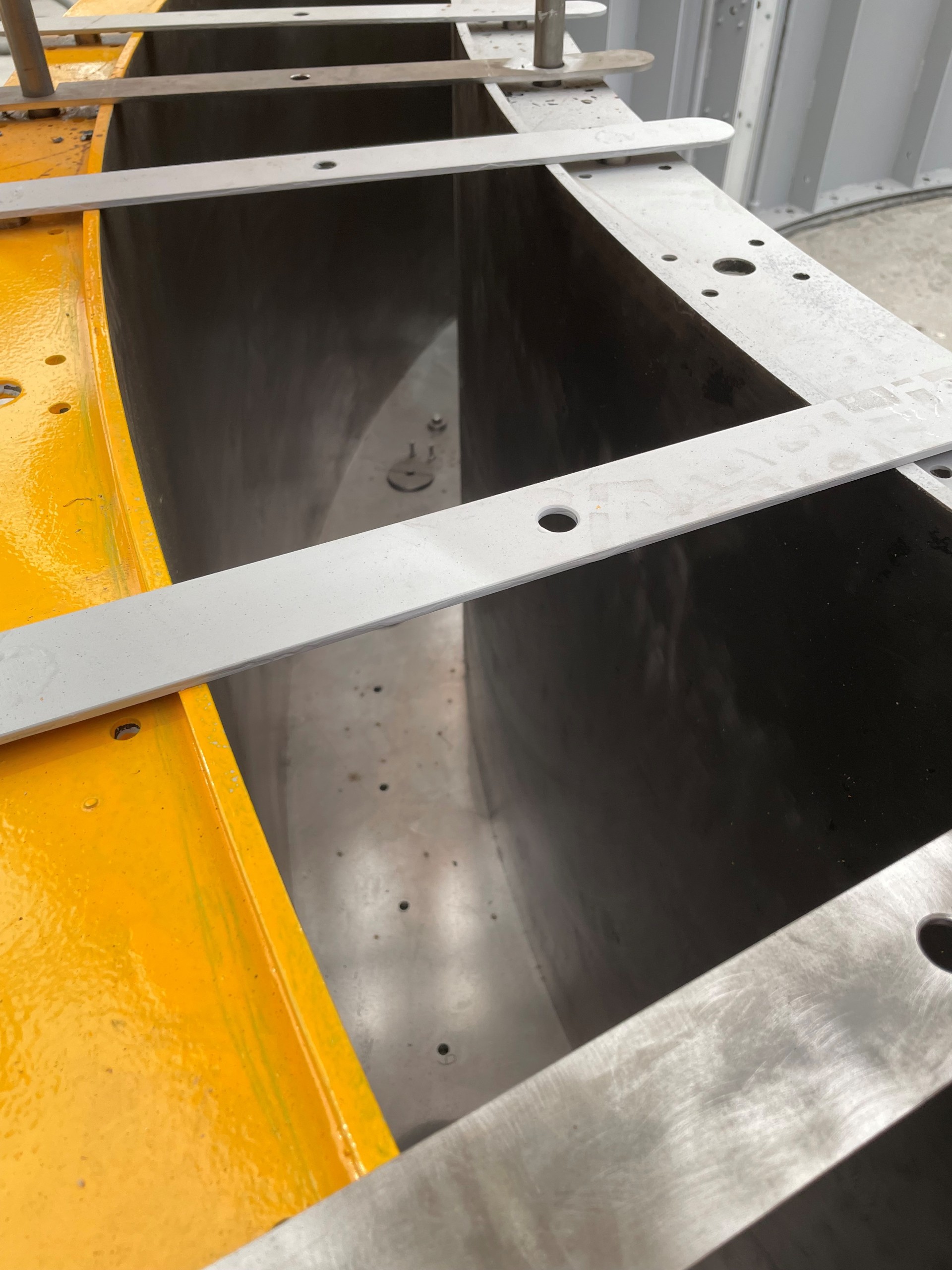 Concrete mold